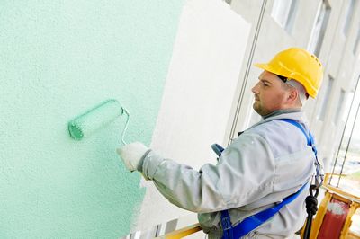 Chantier de une peinture de façade