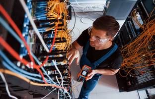 Raccordement à la fibre impossible : que faire ? — guide travaux RenoMigo Raccordement à la fibre impossible : que faire ? : conseils, prix et travaux