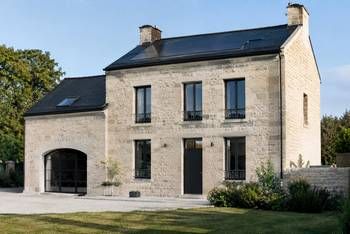 Comment concilier charme de l'ancien et performance énergétique en rénovation ? — guide RenoMigo Comment concilier charme de l'ancien et performance énergétique en rénovation ? : conseils et prix des travaux