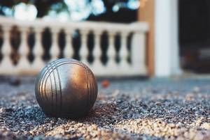 Prix d'un terrain de pétanque : conseils et prix des travaux